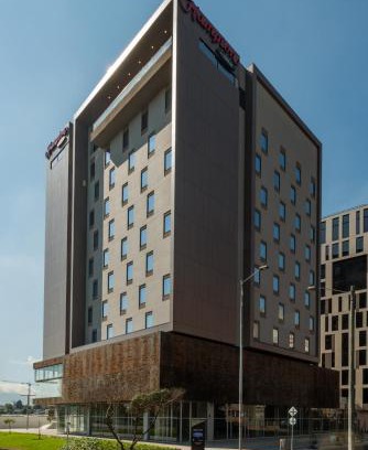Calle 26 Hotel | Hampton By Hilton Bogota Airport