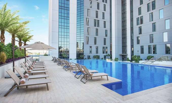 Al Qusais Hotel | Hampton by Hilton Dubai Airport