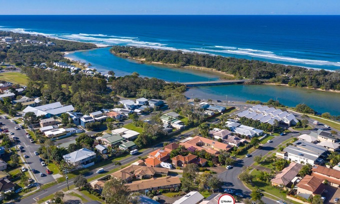Pottsville Apartment | Hampton Haven- Welcome to Hampton Haven, your ultimate retreat for a luxurious and relaxing getaway