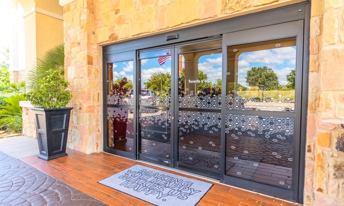 College Station Hotel | Hampton Inn and Suites College Station