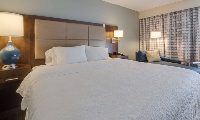 Bellevue Hotel | Hampton Inn Bellevue/Nashville-I-40 West