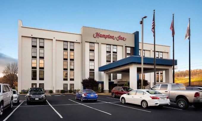Bristol Hotel | Hampton Inn Bristol