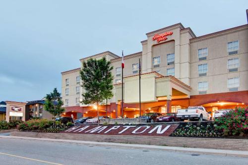 Kamloops Hotel | Hampton Inn by Hilton Kamloops
