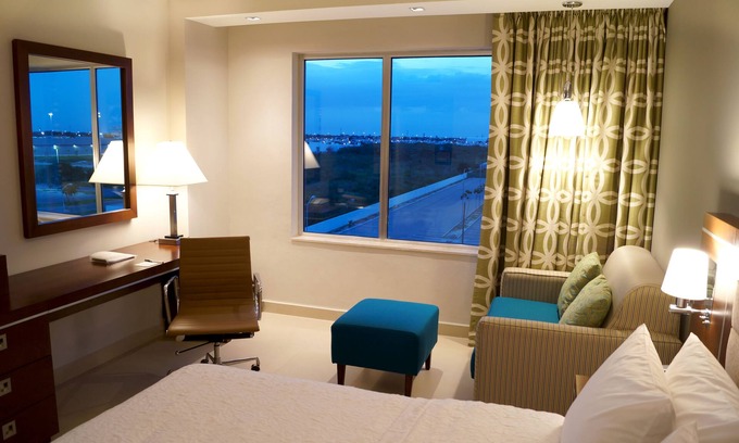 Xcumpich Hotel | Hampton Inn by Hilton Merida