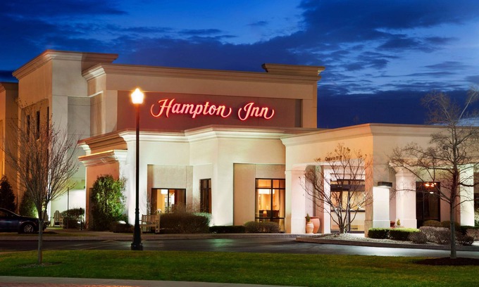 Geneva Hotel | Hampton Inn Geneva