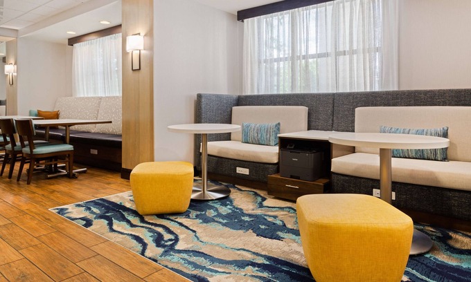 Deerwood Hotel | Hampton Inn Jacksonville-I-295 East/Baymeadows