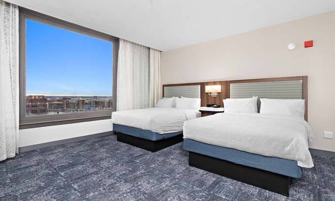 Financial District Hotel | Hampton Inn Kansas City/Downtown Financial District
