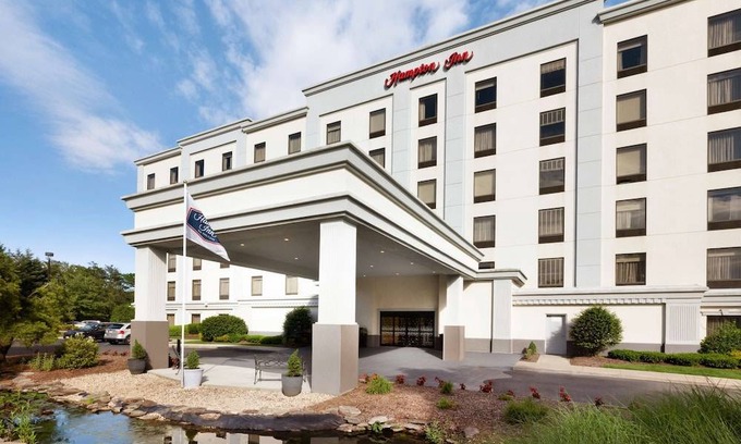 Farmingville Hotel | Hampton Inn Long Island-Brookhaven