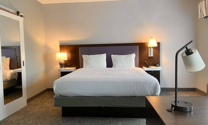 McMinnville Hotel | Hampton Inn McMinnville