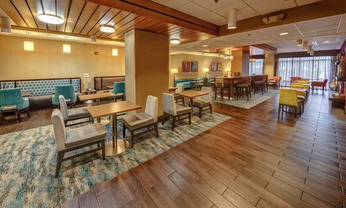 Music Row Hotel | Hampton Inn Nashville/Vanderbilt