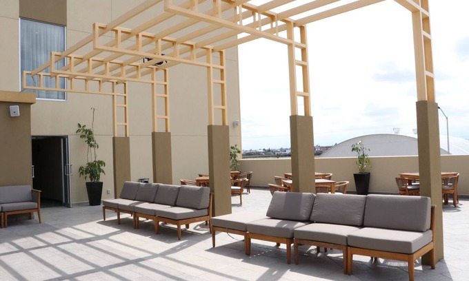 Tlaxcalancingo Hotel | Hampton Inn & Suites by Hilton Puebla