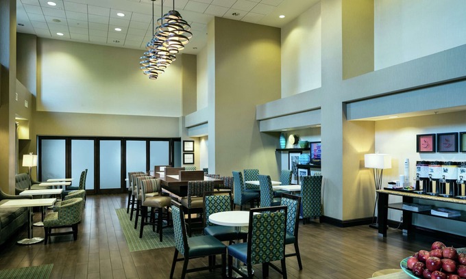 Arroyo Grande Hotel | Hampton Inn & Suites Arroyo Grande/Pismo Beach Area, CA