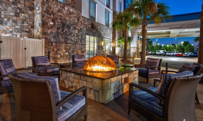Columbia Hotel | Hampton Inn & Suites Columbia/Southeast-Ft. Jackson