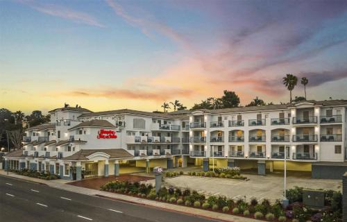 Hermosa Beach Hotel | Hampton Inn & Suites Hermosa Beach