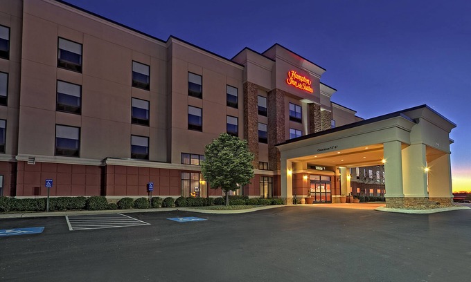 Lebanon Hotel | Hampton Inn & Suites Lebanon