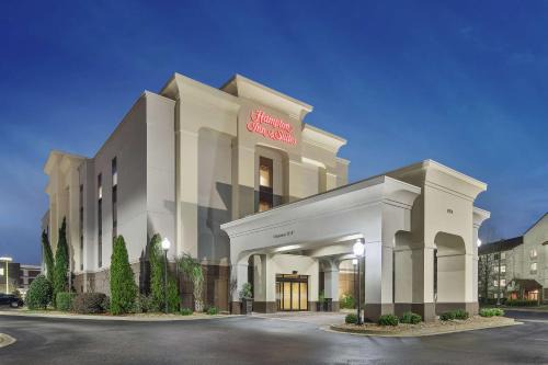 Macon Hotel | Hampton Inn & Suites Macon I-75 North