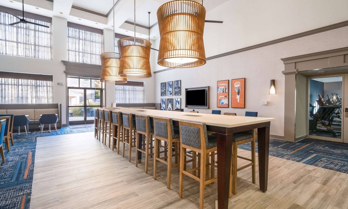 White Station Hotel | Hampton Inn & Suites Memphis East Germantown Area