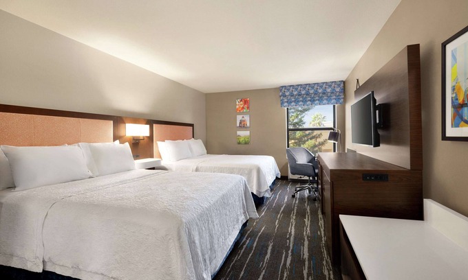Tracy Hotel | Hampton Inn Tracy