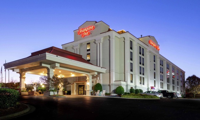 Winston - Salem Hotel | Hampton Inn Winston-Salem Hanes Mall
