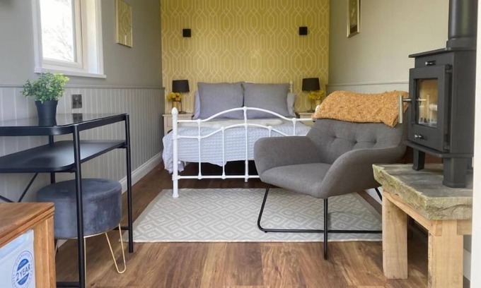 Pocklington House | Hand crafted, this shepherds hut is a wonderful place to get away from it all. Set in the foothills