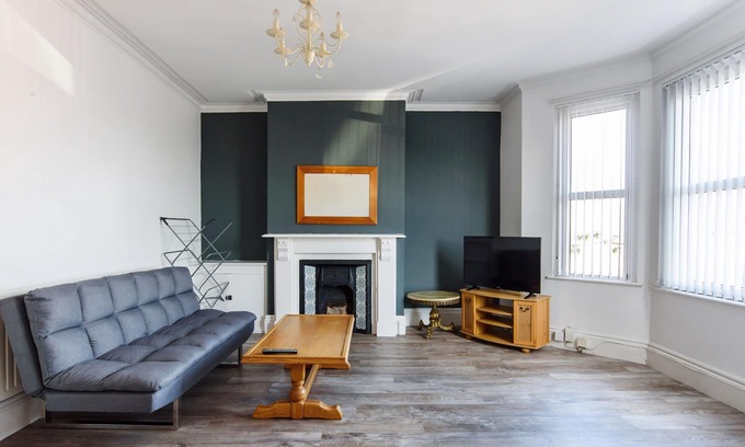 Newport Apartment | Handpost Heights