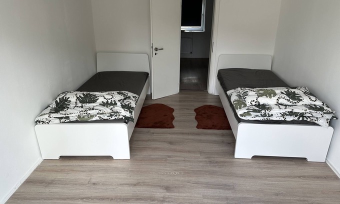 Celle Apartment | Handwerker Wohnung für 2-6 Personen Sehr Zentral in Celle