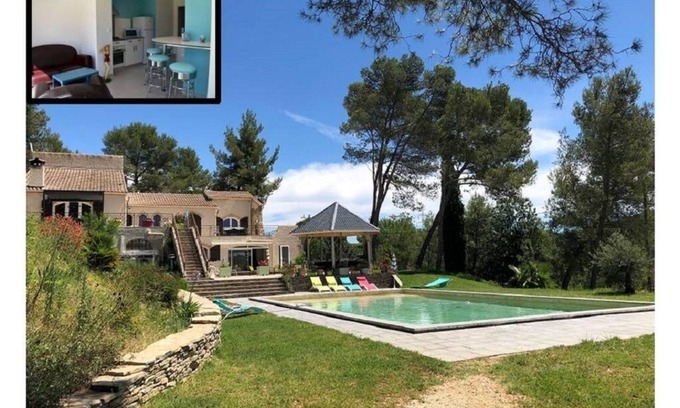 Grabels House | HAPPY DAYS ACCOMMODATION IN A 2-HECTARE PROPERTY NEAR MONTPELLIER SWIMMING POOL