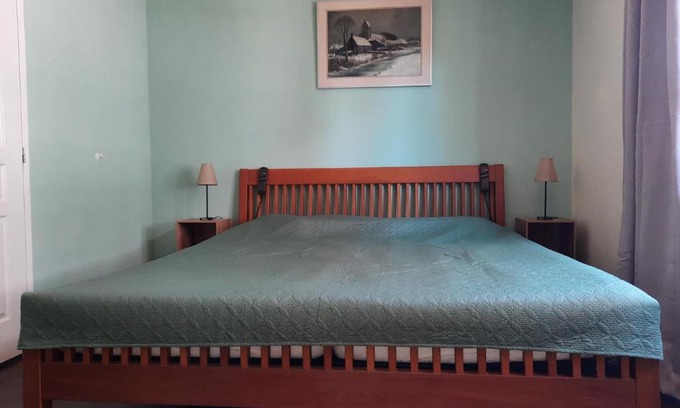 Beaulieu-sur-Dordogne Apartment | Happy Days