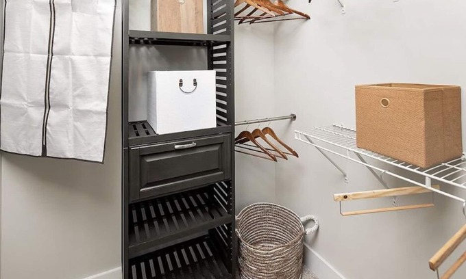 Ladson Apartment | happy home