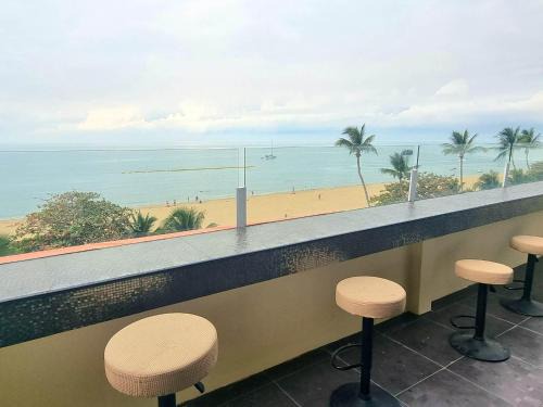 South Pattaya Hotel | Happy Jomtien - Beachfront