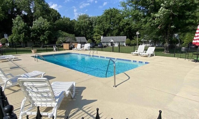 Afton House | Happy Place – The perfect Getaway on Monkey Island!