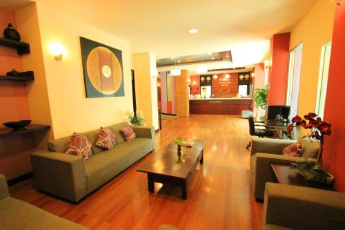 Khlong Chan Hotel | Happyland Mansion