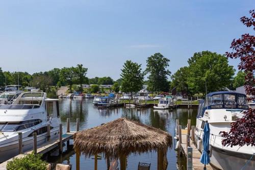 South Haven House | Harbor Haven - indoor community pool, hot tub