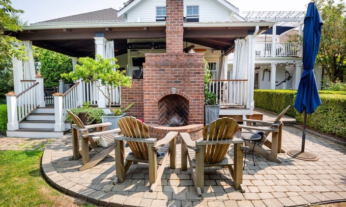 Gig Harbor House | Harbor House - An Enchanting Guesthouse in Downtown Gig Harbor
