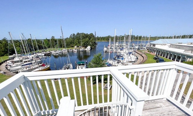 Fairfield Harbour House | Harbor View by Salty Sweet Retreats: Majestic Marina Front Townhome 3 Story Deck