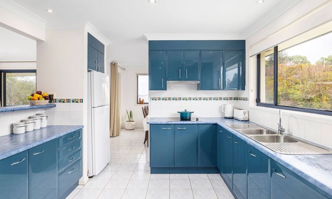 Boat Harbour House | Harbour Breezes – views of Boat Harbour