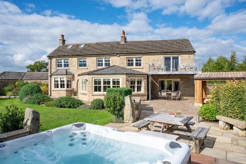 Richmond House | Harelands