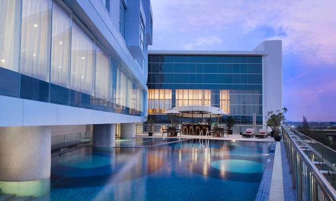 Jakarta Hotel | Hariston Hotel & Suites