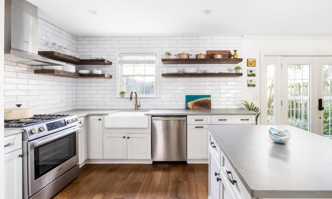 Harleston Village House | Harleston Village 3-Bedroom Townhouse in Historic Charleston!