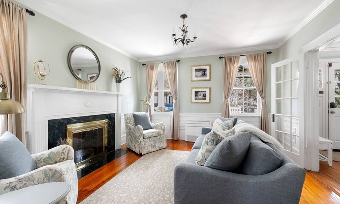 Harleston Village House | Harleston Village | Stylish & Spacious Home