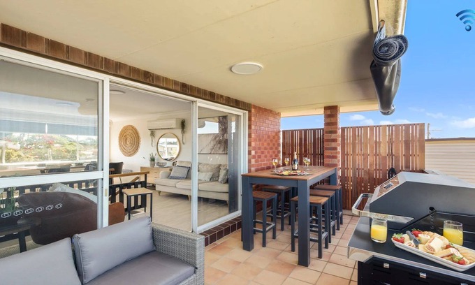 Greenwell Point House | Harmony on Haiser - perfect riverside retreat just metres from the water’s edge!