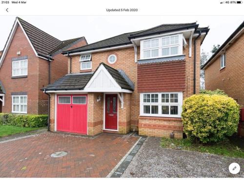 Ely House | Harmony Retreat