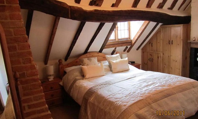 Wilmcote House | Harpe Cottage
