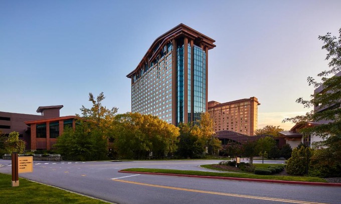 Cherokee Hotel | Harrah's Cherokee, A Caesars Destination