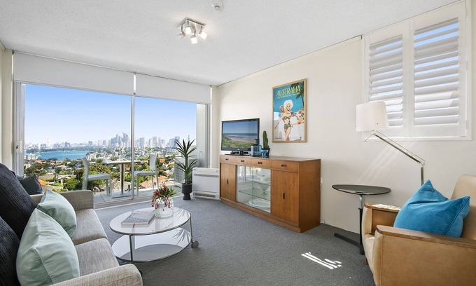 Cremorne Apartment | HARST - Uninterrupted Harbour Bridge & Opera House Views