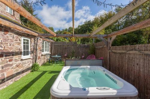 South Molton House | Hartford Cottage West Anstey