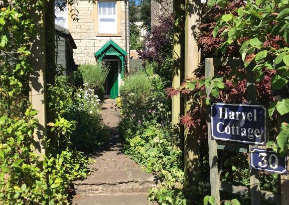 Paulton House | Harvel Cottage