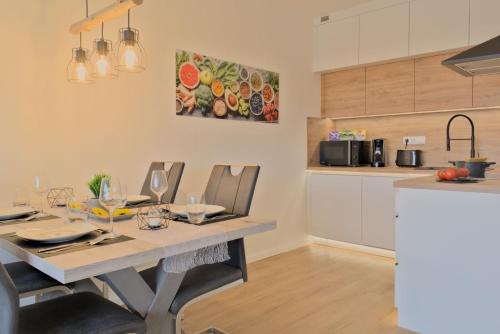Sankt Andreasberg Apartment | Harzabenteuer - Biken, Wandern, Tierliebe & Stil