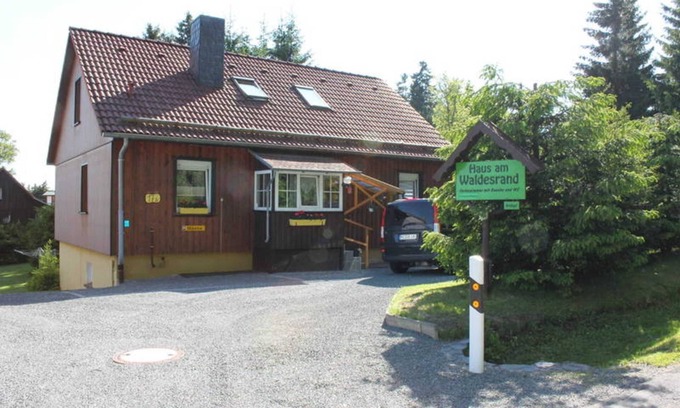 Tanne Apartment | Haus am Waldesrand - FW