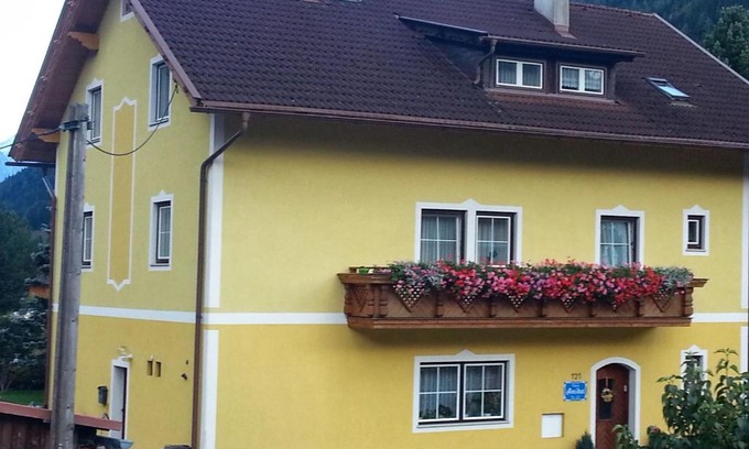 Mallnitz Apartment | Haus Anika Ferienwohnung